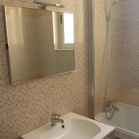 Апартаменты Aqualuna Premium